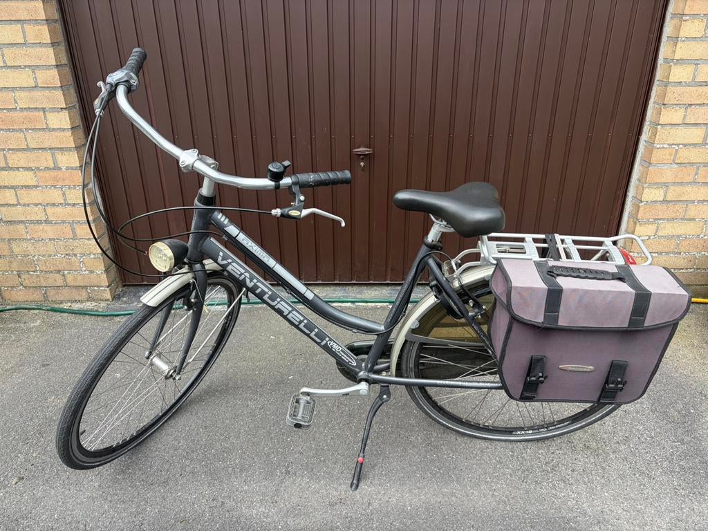 Damesfiets Venturelli, Ophalen, Zo goed als nieuw