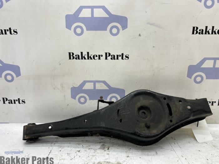 Draagarm links-achter van een Volkswagen Golf, Gebruikt, -, Volkswagen, -