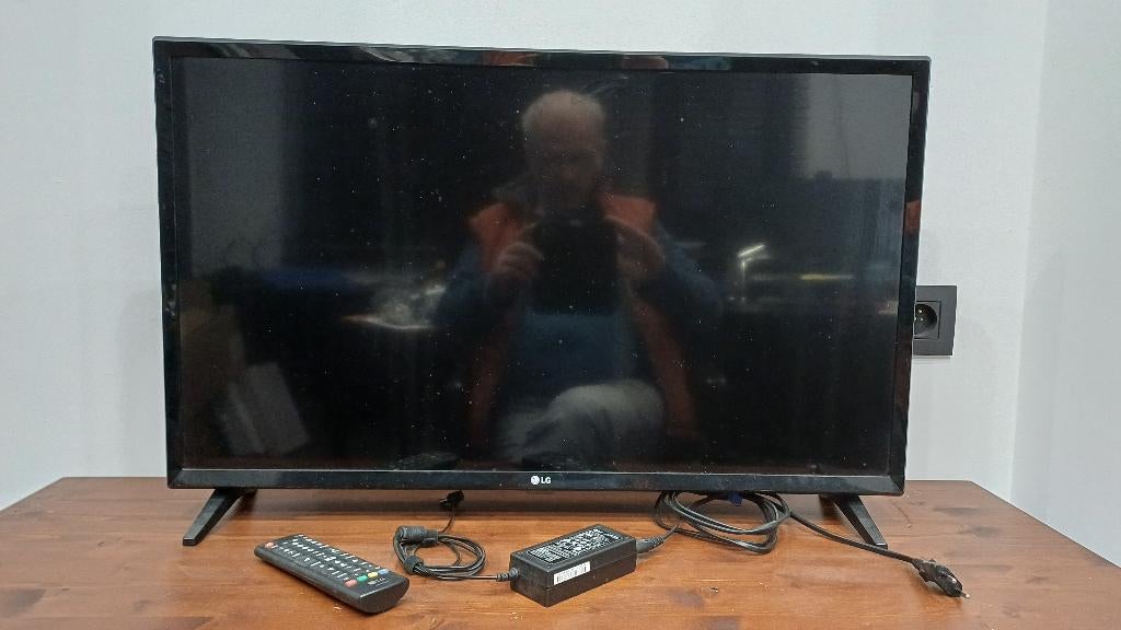 32" TV LG 32LJ610B, Audio, Tv en Foto, Televisies, Ophalen, Refurbished, Minder dan 40 cm, LG