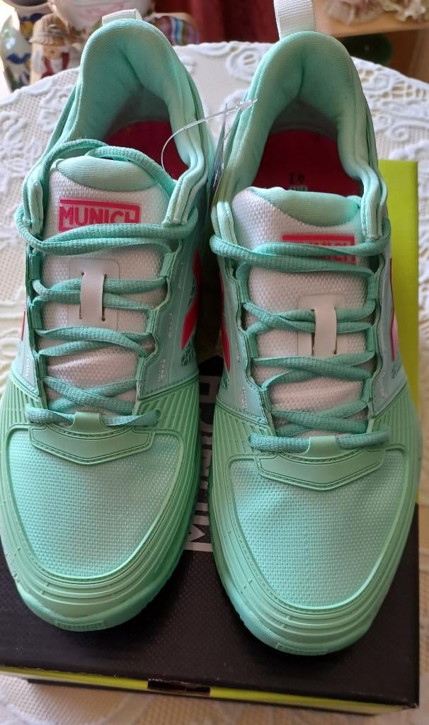 MUNICH X-PAD padel- en tennisschoenen (foto is maat 41), Sports & Fitness, Padel, Enlèvement ou Envoi, Neuf, Chaussures de padel