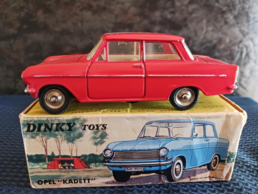 DINKY TOYS   OPEL  KADETT, Hobby en Vrije tijd, Modelauto's | 1:43, Verzenden, Dinky Toys