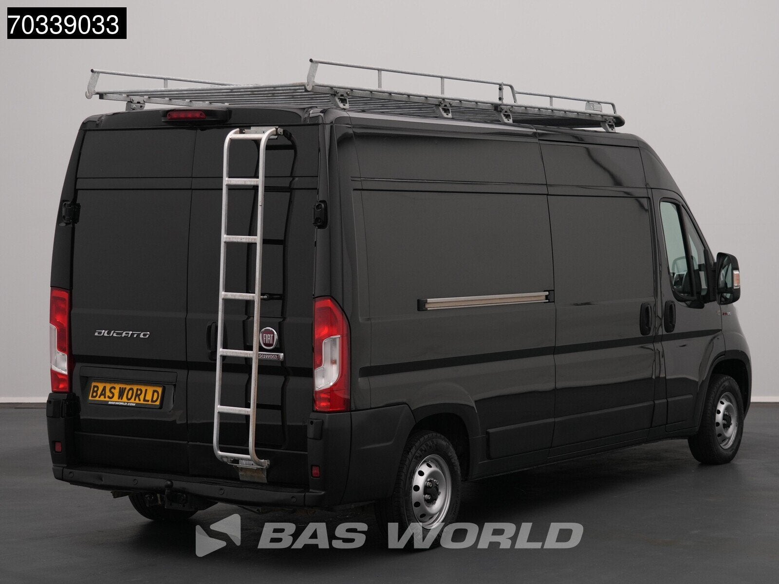 Fiat Ducato 120PK L3H2 Trekhaak Airco Cruise Camera Parkeers, Stof, Gebruikt, Euro 6, 2500 kg