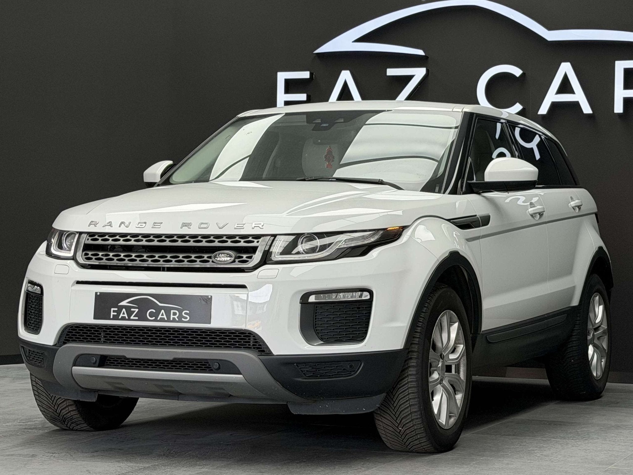Land Rover Range Rover Evoque 2.0 TD4 4WD * EXPORT/MARCHAND, Cuir, Achat, Entreprise, 5 portes