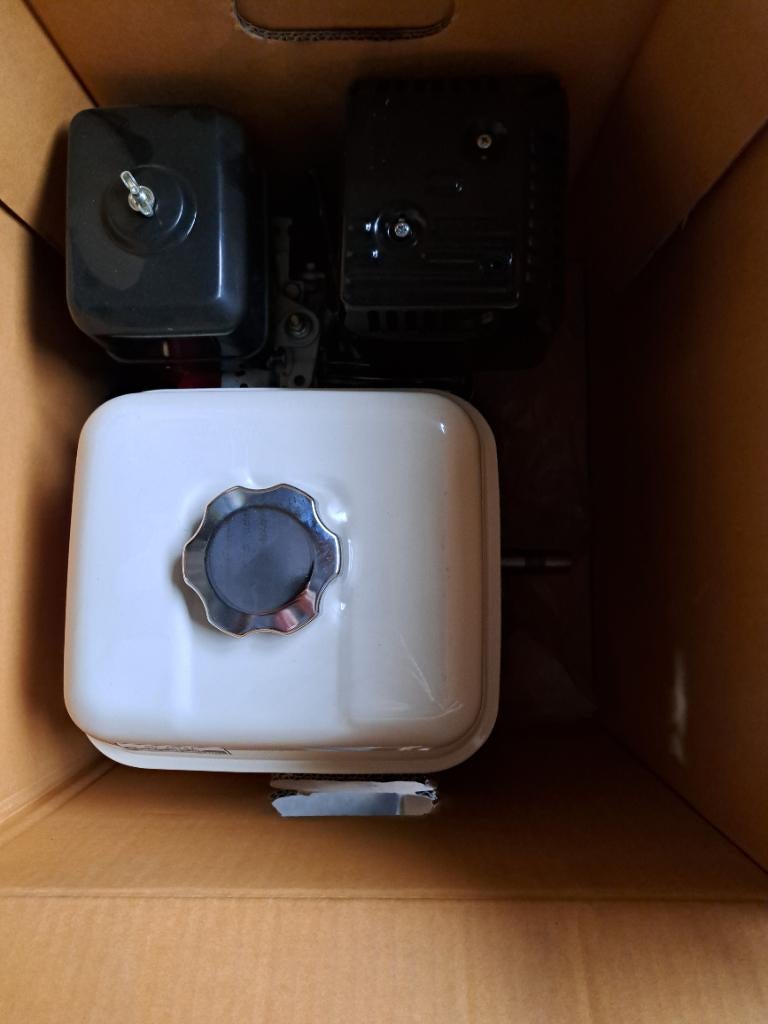 Nouveau : moteur à essence Honda GX200, Enlèvement, Neuf, Moteur à essence