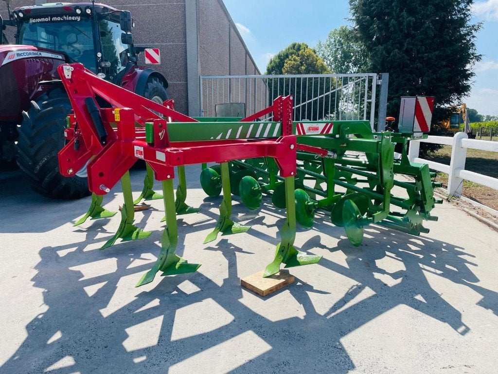 Vleugelschaarcultivator Steeno 3 mtr, Ophalen