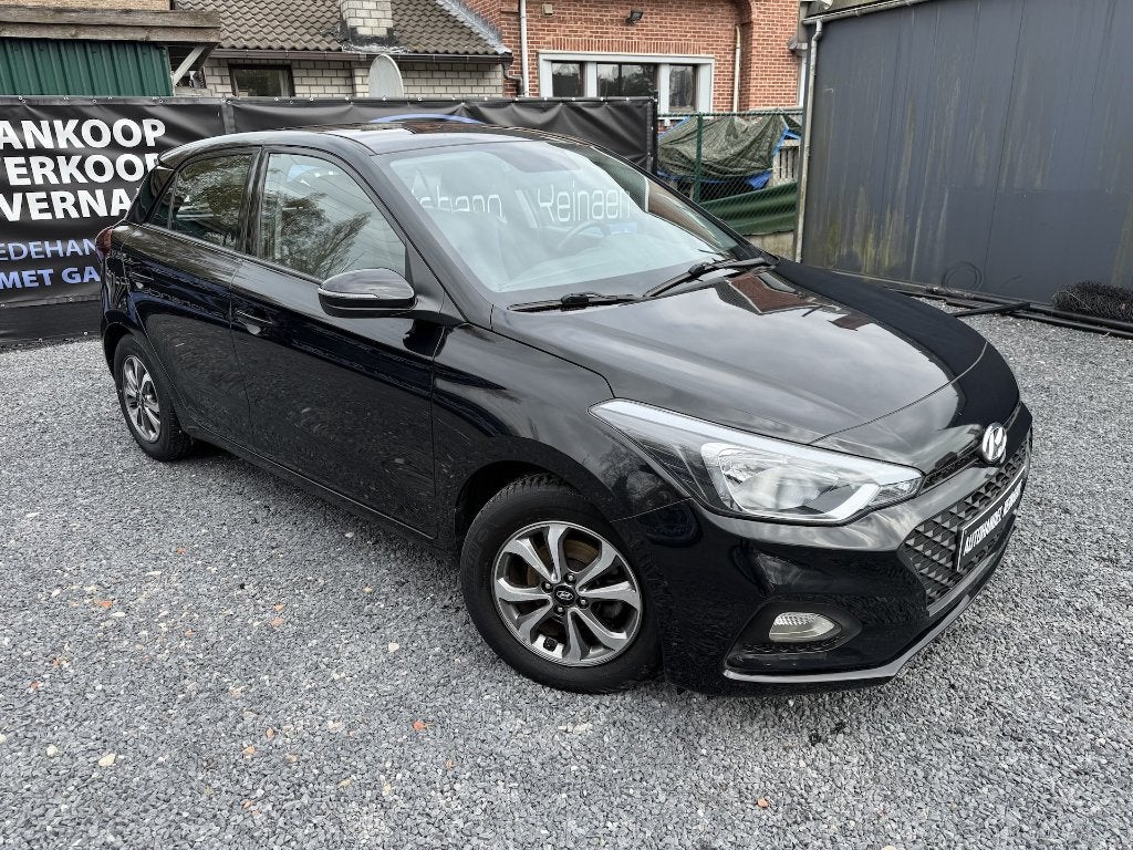 Hyundai i20,1.2i, 2020, 86.000km, Airco, Camera + Garantie, Achat, Entreprise, Entretenue par le concessionnaire, https://public.car-pass.be/vhr/a7da1199-ec41-41da-8db7-c91b8c3cfdf5