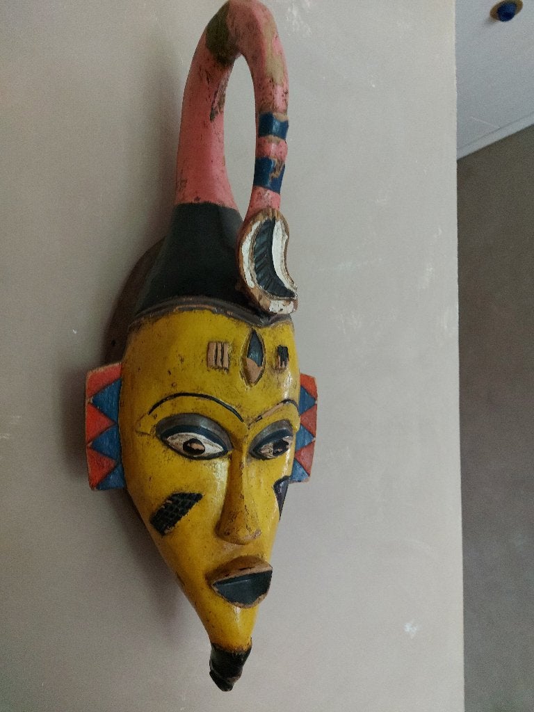 Afrikaans Guru masker uit Ivoorkust, Geel, Ophalen of Verzenden, Masker, Geschilderd