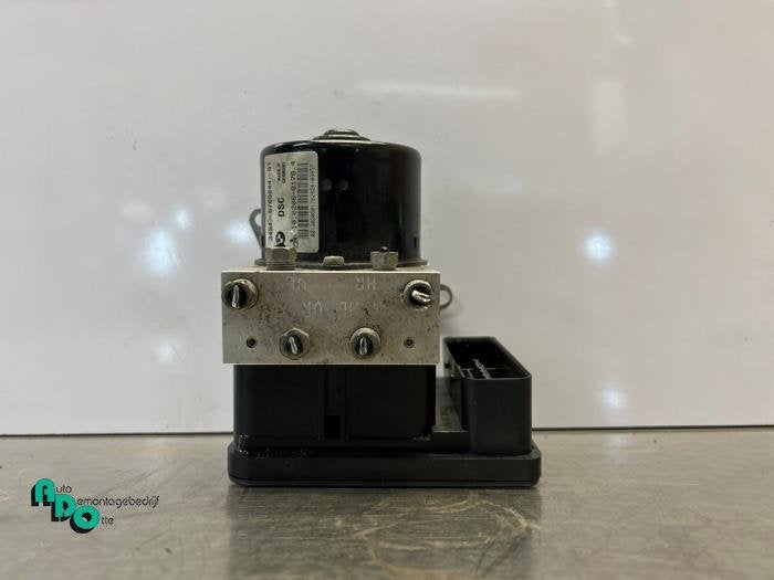 Pompe ABS d'un BMW 1-Serie (1-Serie 03-), -, 3 mois de garantie, Utilisé, -