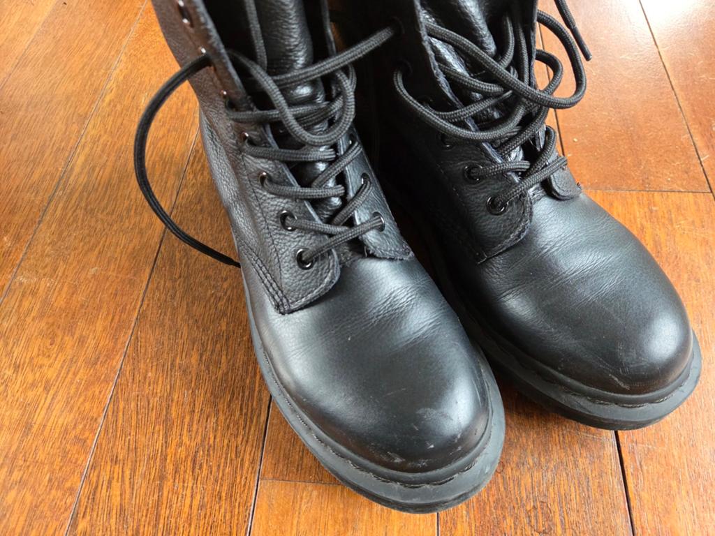 Dr Martens Noires 39, Comme neuf, Enlèvement, Boots et Botinnes, Dr Martens