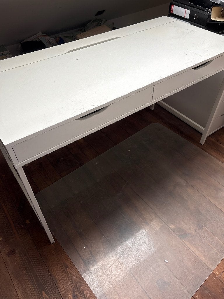 Bureau ikea, Ophalen, Gebruikt, Kabelgoot, IKEA