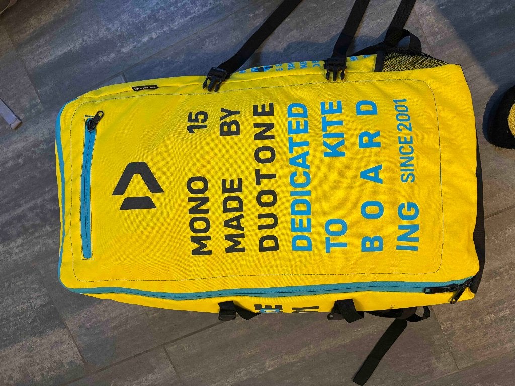 Duotone Mono 15 mètres - 2020 - comme neuf, Sports nautiques & Bateaux, Kitesurf, 15 m², Comme neuf, Kite, Enlèvement