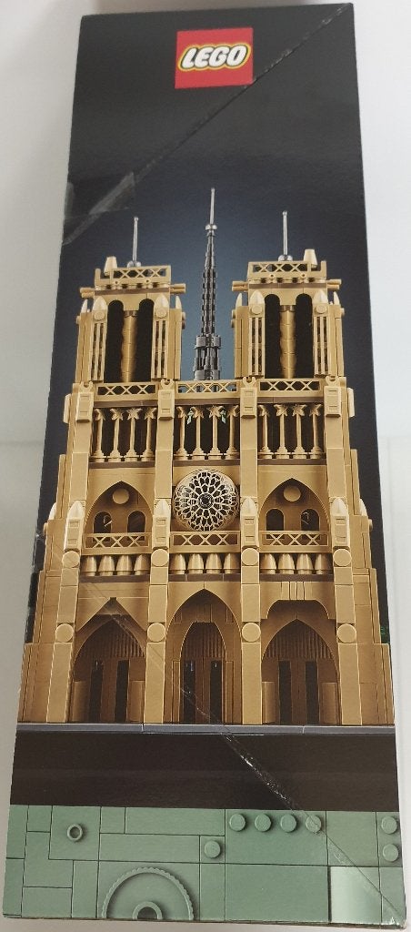 LEGO 21061 Notre-Dame van Parijs – Verhuur, Overige thema's, Lego, Ophalen of Verzenden, Compleet