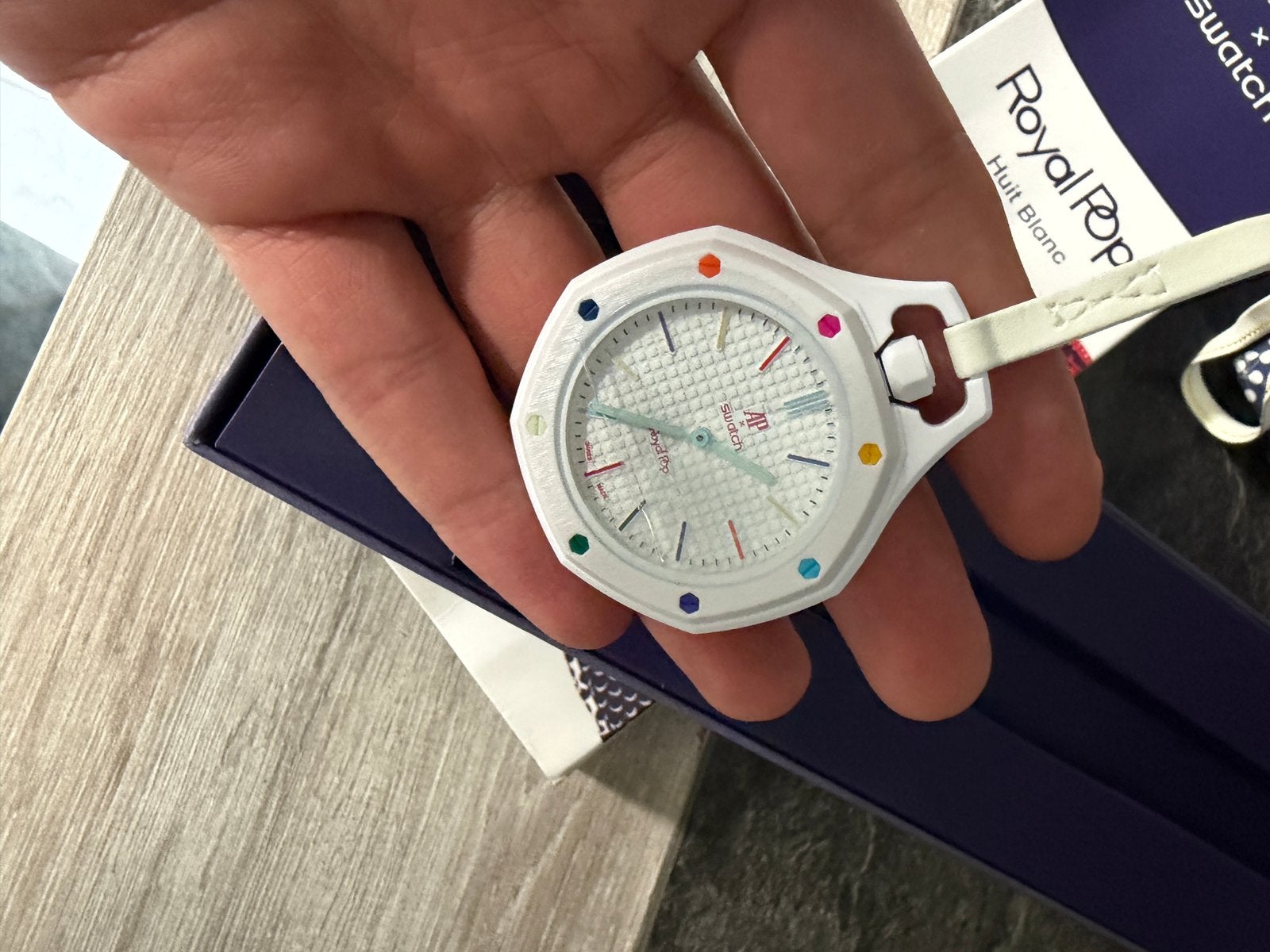 Swatch x Ap, Bijoux, Sacs & Beauté, Montres | Enfants, Enlèvement ou Envoi, Comme neuf