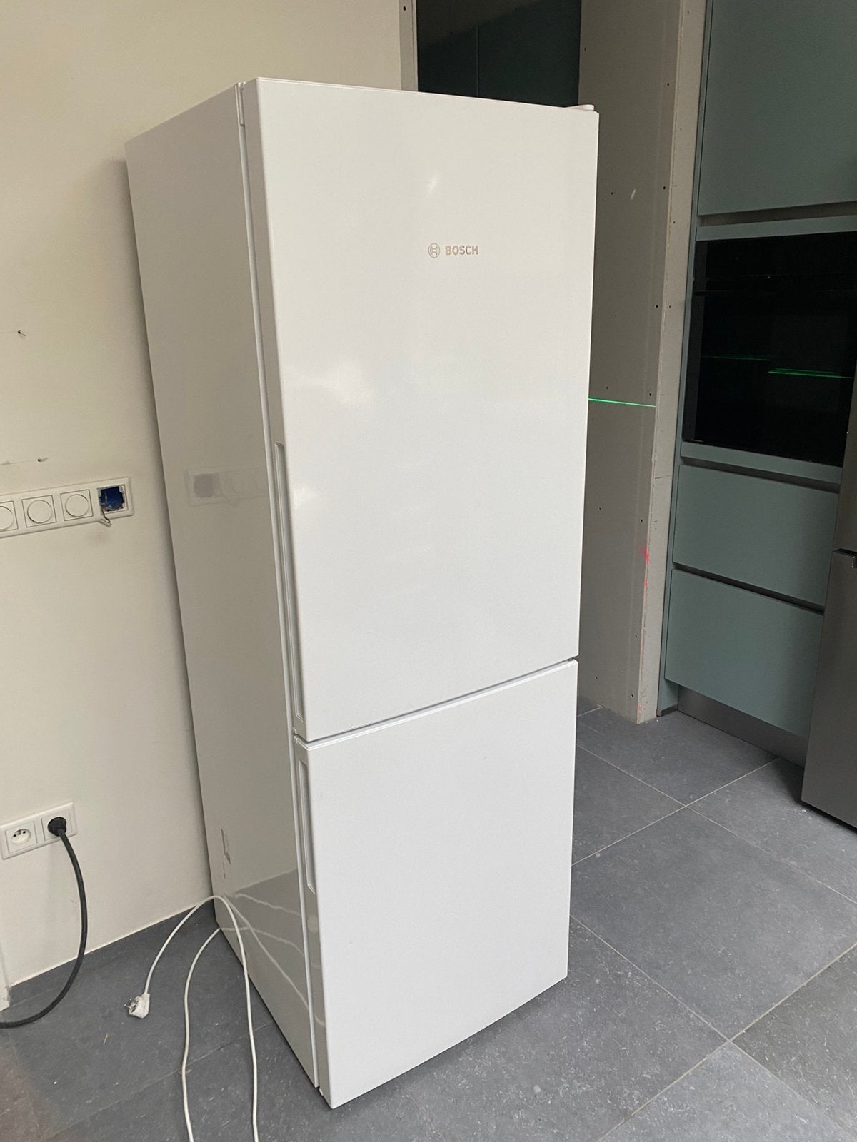 BOSCH vrijstaande koelkast vries combinatie wit A++, Elektronische apparatuur, Ophalen, 150 tot 200 liter, Gebruikt, Met aparte vriezer