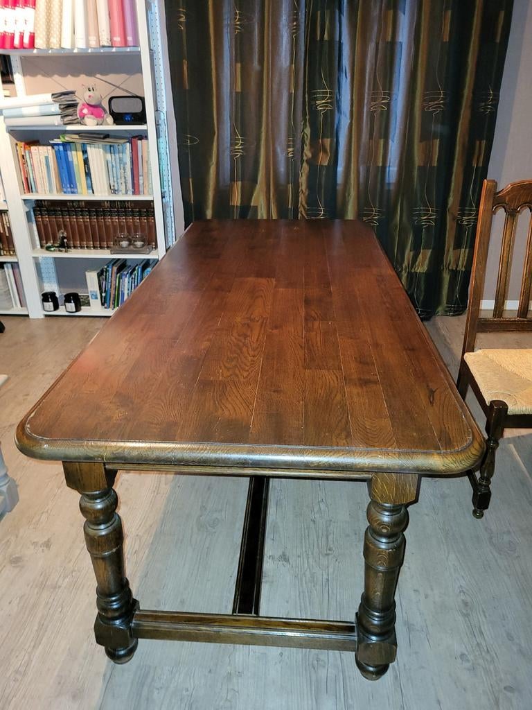 Eiken eettafel plus 6 stoelen met rieten zitting, Antiek en Kunst, Ophalen