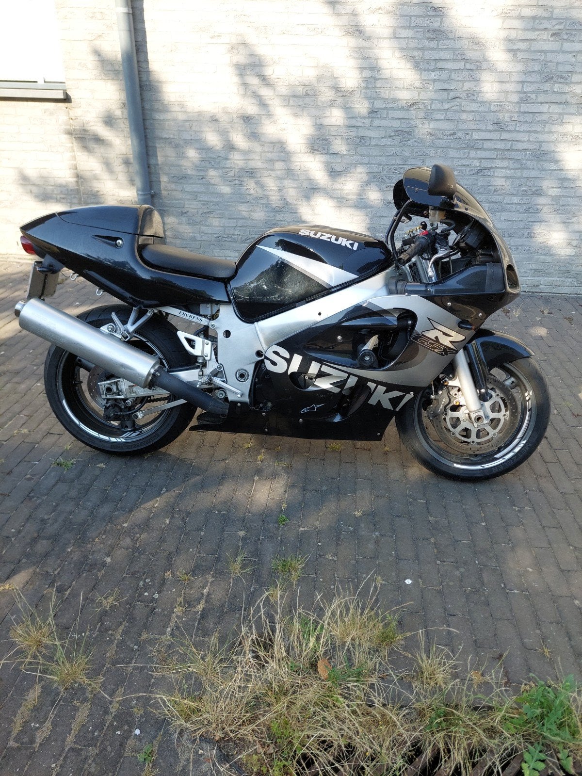 Suzuki GSX-R 600 SRAD te koop / 28.000 kms, Particulier, Motorrijbewijs A