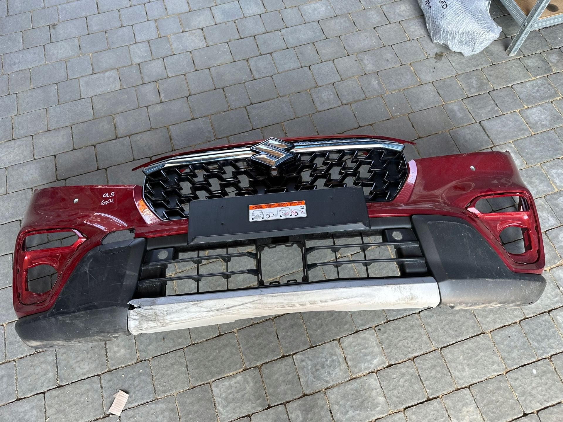 Suzuki SX4 S-Cross Voorbumper Voor 21, Auto-onderdelen, Gebruikt, Info@suzuki.co.jp, Takatsuka-cho, Chuo-ku 300
432-8611  Hamamatsu