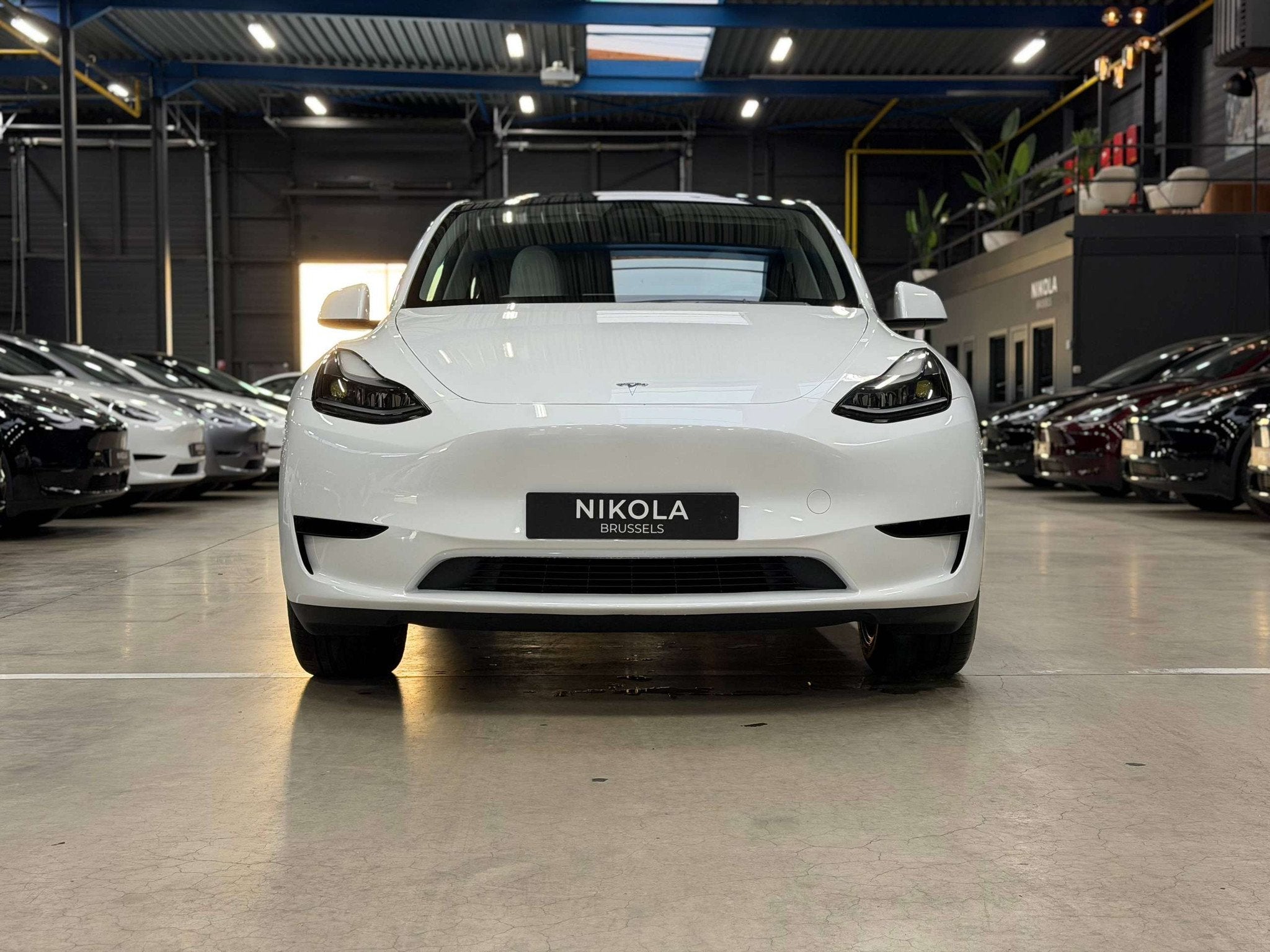 Tesla Model Y MODEL Y PREMIUM RWD - HW4 - PANORAMIC ROOF - T, Auto's, Automaat, Achterwielaandrijving, Gebruikt, 300 pk