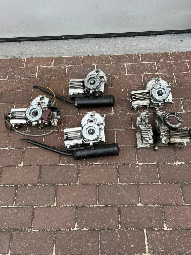 Spartamet motorblokjes, Fietsen en Brommers, Brommeronderdelen | Algemeen, Ophalen, Zo goed als nieuw