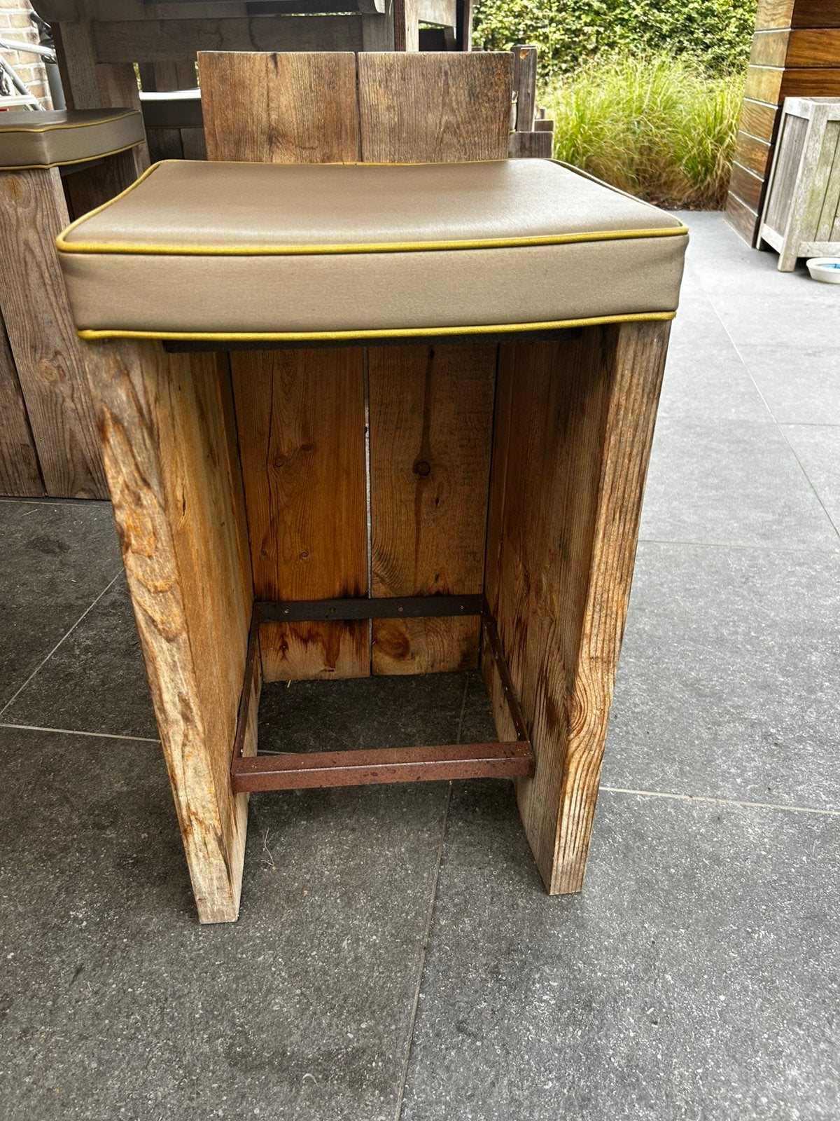 10 stoelen, Ophalen, Gebruikt