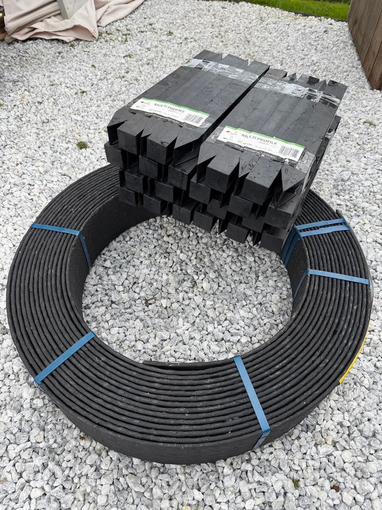 25m bordures de jardin avec 50 piquets - Eco-Bordures Ecolat, Bordure, 200 cm ou plus, Synthétique, Enlèvement