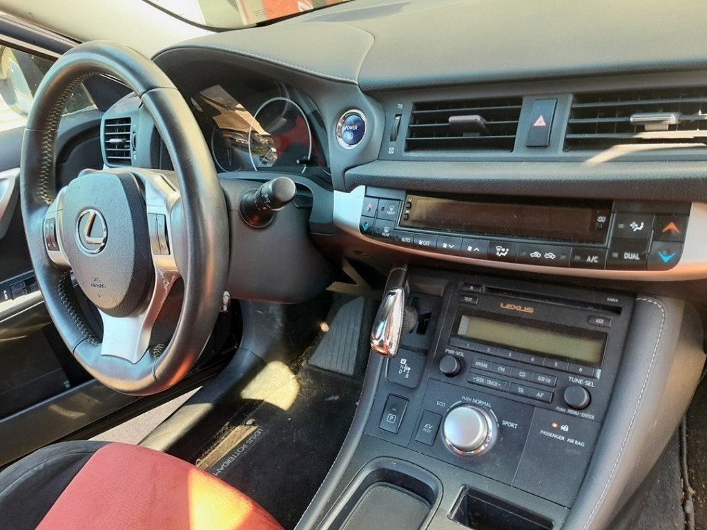 RADIO Lexus CT 200h (01-2010/09-2020) (|8612076140|), Lexus-infoservice@lexus.de, Gebruikt, Lexus, Toyota-Allee 2
50858  Köln, DE