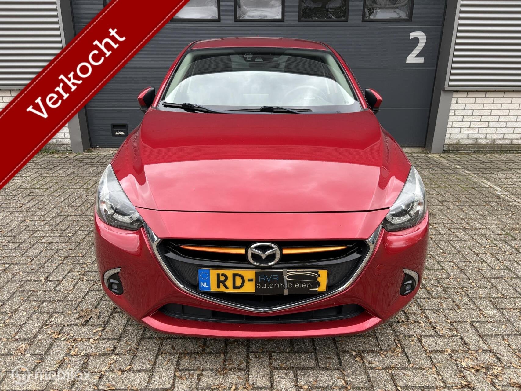 Mazda 2 1.5 Skyactiv-G GT-Luxury LEES ADVERTENTIE!, Autos, Cuir et Alcantara, Achat, 110 kW, Carnet d'entretien