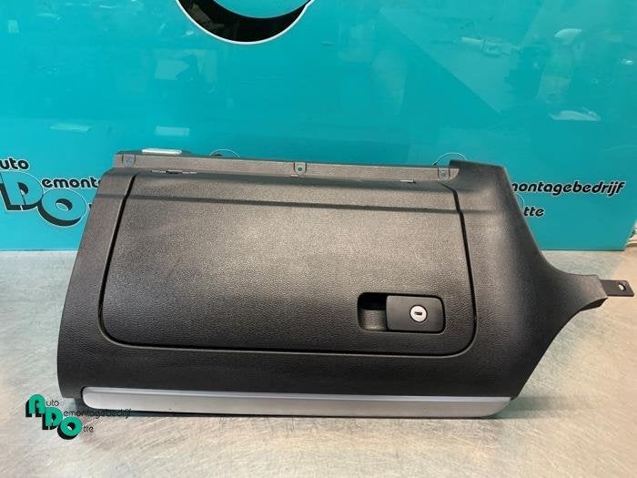 Boîte à gants d'un Volkswagen Golf (Golf 09-), Volkswagen, -, 3 mois de garantie, Utilisé