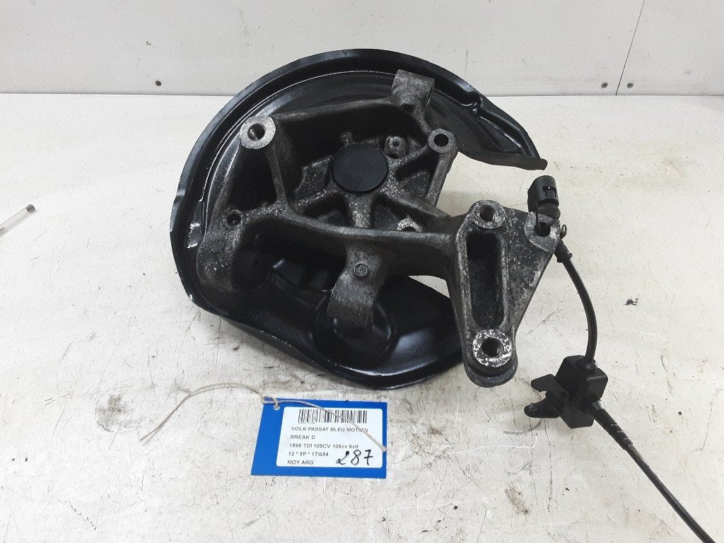 MOYEU DE ROUE ARRIÈRE GAUCHE Passat Variant (365), Volkswagen, Volkswagen AG, Utilisé, Kundenbetreuung@volkswagen.de