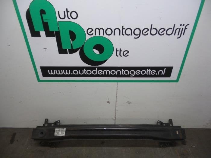 Bumperframe voor van een Volkswagen Caddy (Caddy 04-), Gebruikt, -, Volkswagen, -