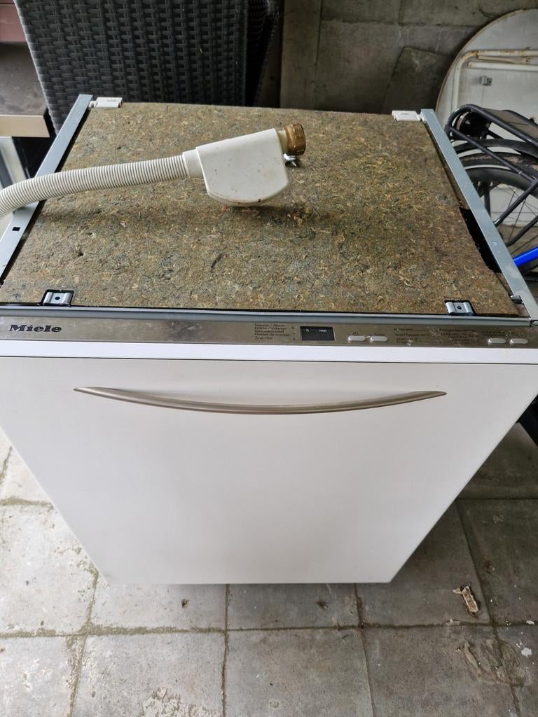 Miele inbouw vaatwasmachine, Elektronische apparatuur, Vaatwasmachines, Ophalen, Gebruikt, Inbouw, 45 tot 60 cm