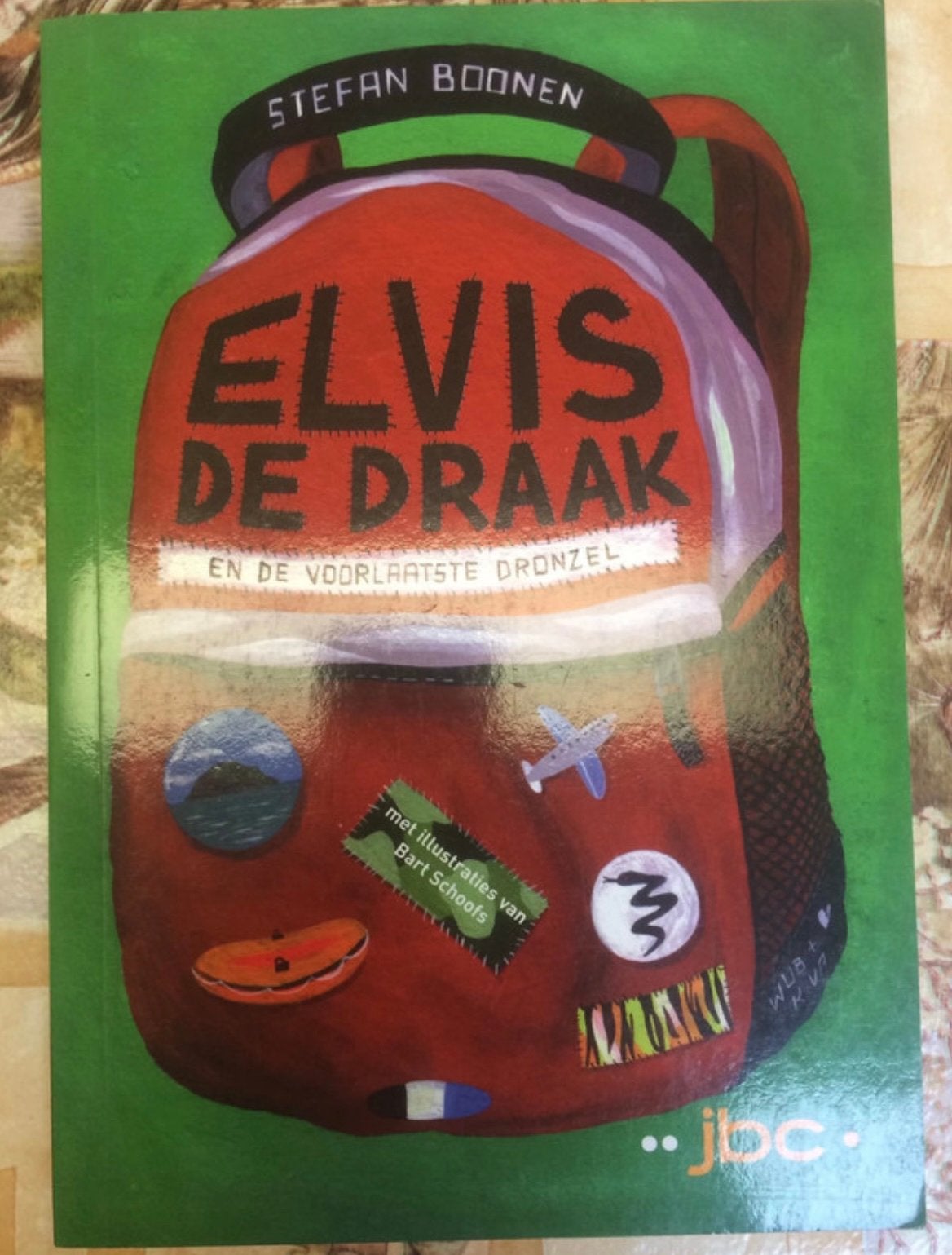 “Elvis De Draak” - Stefan Boonen, Ophalen of Verzenden, Zo goed als nieuw, Fictie