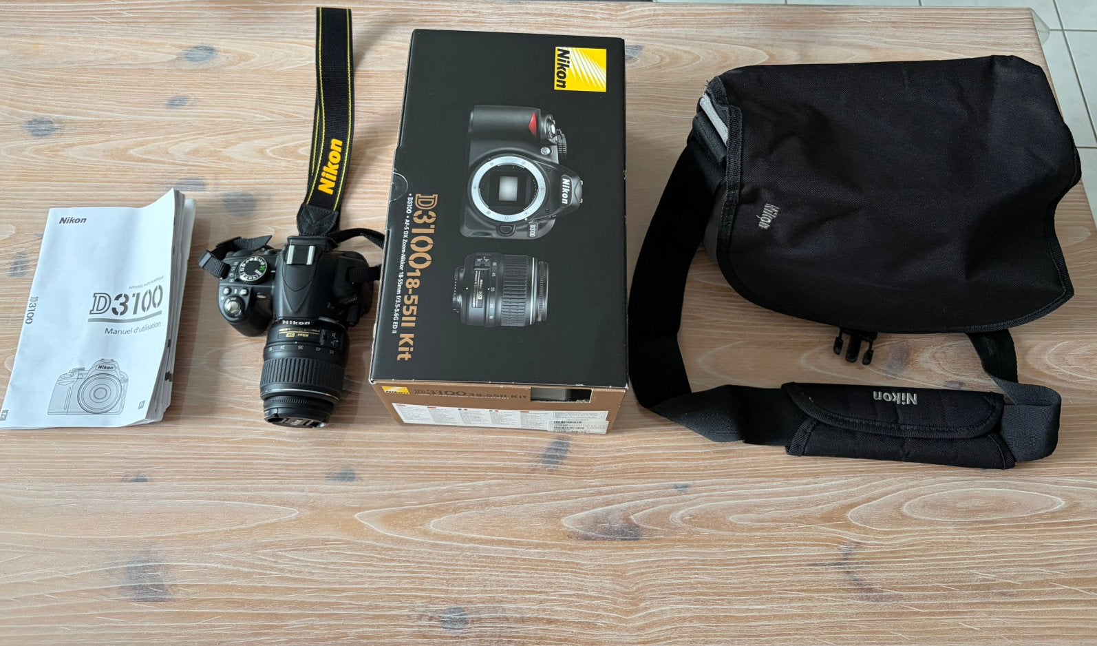Appareil photo Nikon, Chargeur, Comme neuf, Enlèvement, 8 fois ou plus