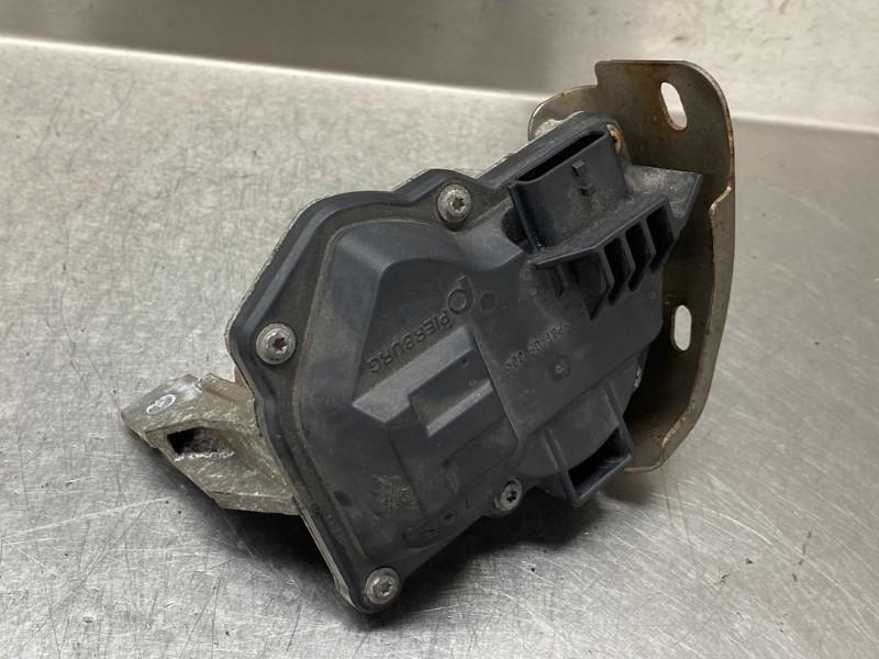 DIVERSEN Uitlaatgas smoorklep X-Trail (T32) (|05617E0355|), Gebruikt, Nissan