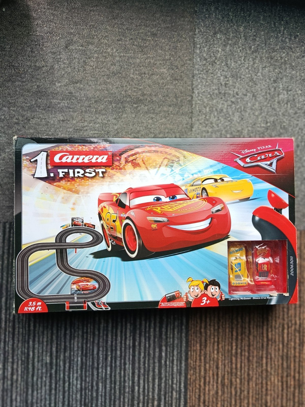 Carrera racebaan Disney Cars
Bij 1 auto zouden de borstels e, Ophalen of Verzenden, Racebaan, Carrera