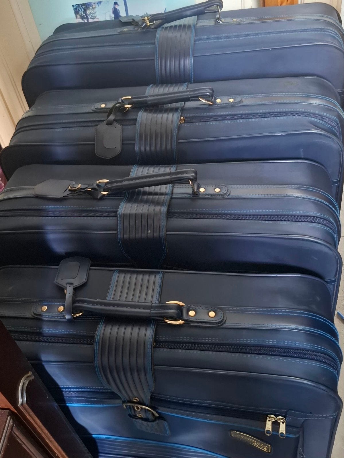 Lot de 4 valises, 70 cm ou plus, Comme neuf, Enlèvement, Roulettes