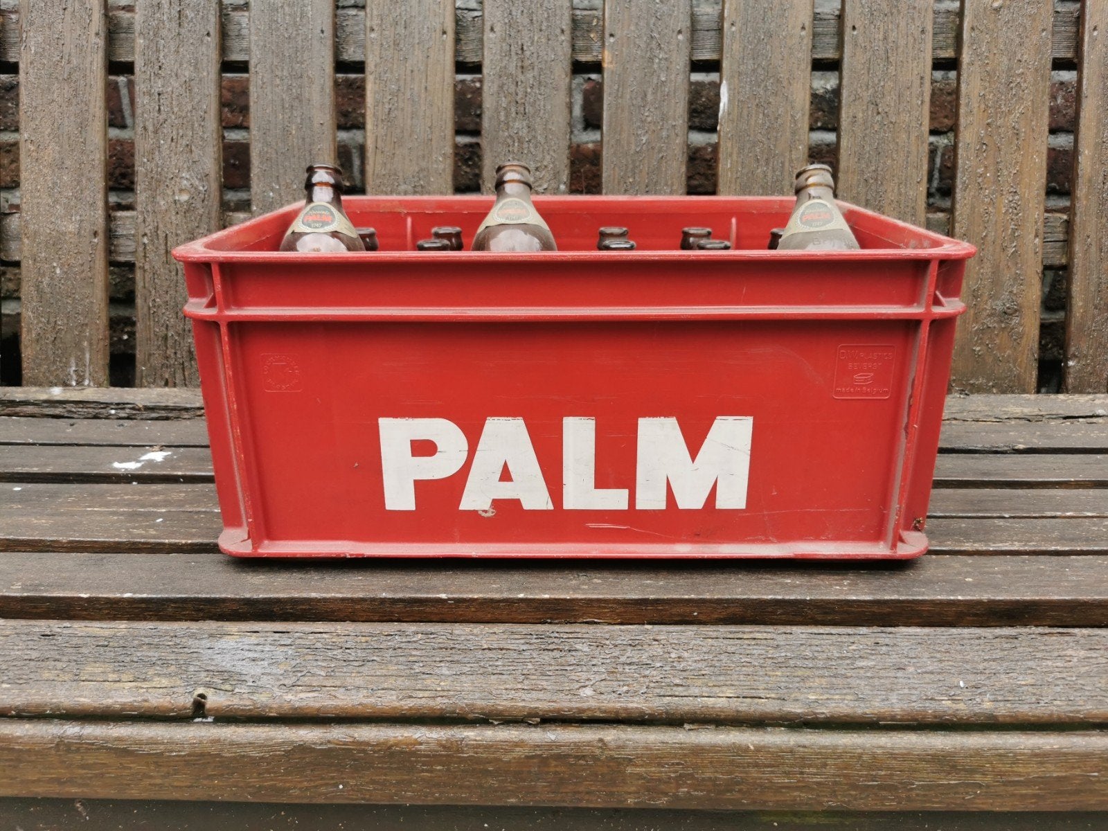 Bierbak compleet rode palm, Enlèvement