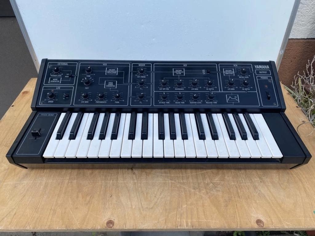 Synthétiseur analogique YAMAHA CS-5, Musique & Instruments, Synthétiseurs, Utilisé, Autres nombres, Yamaha, Avec valise ou flightcase