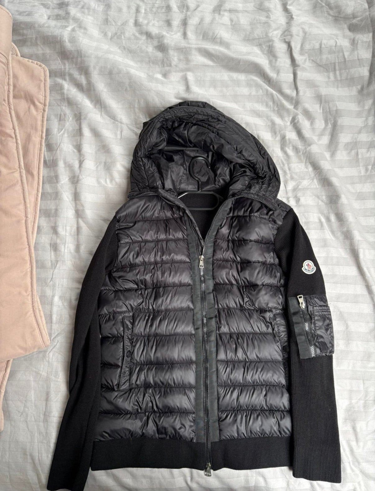 Moncler cardigan, Verzenden, Zo goed als nieuw