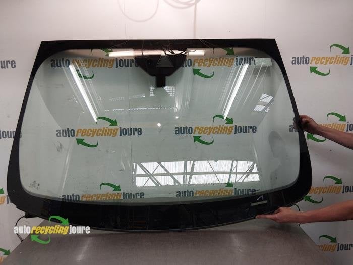 Pare-brise d'un Ford Kuga, Autos : Pièces & Accessoires, -, -, 3 mois de garantie, -