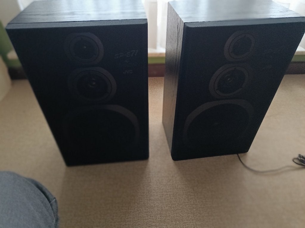 2 Boxen van JVC SP-E71BK, TV, Hi-fi & Vidéo, Enlèvement, Comme neuf, JVC