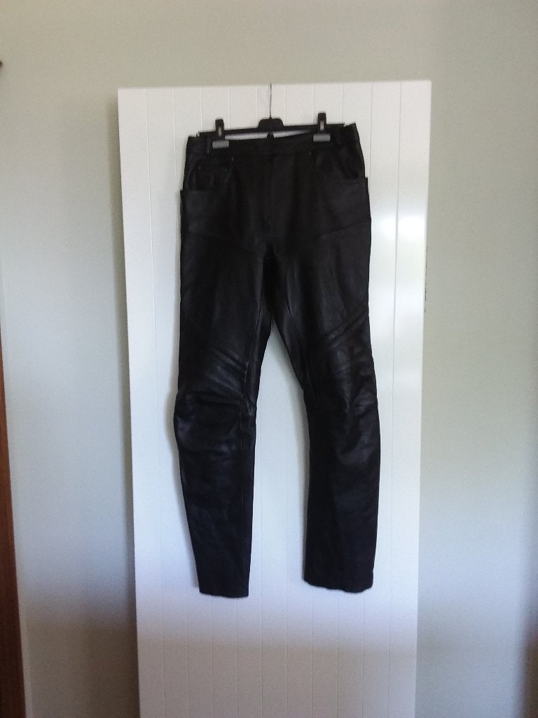 Richa lederen motorbroek - maat 44, Motoren, Kleding | Motorkleding, Ophalen, Broek | leer, RICHA, Dames