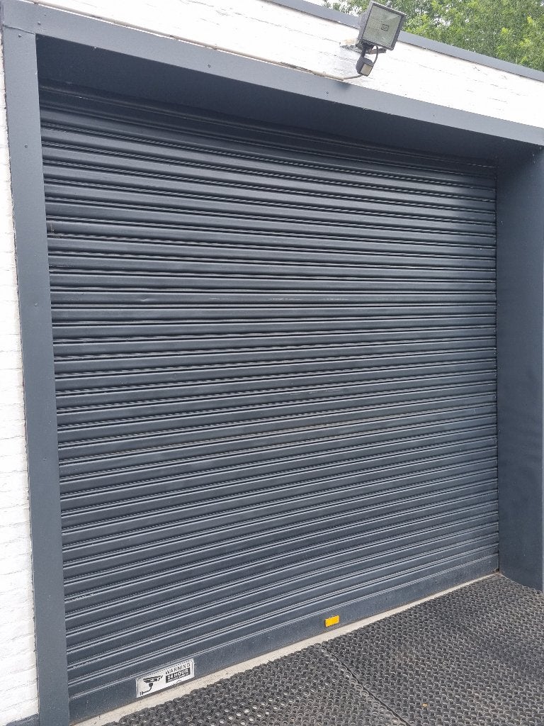 Elec Alu rolluik poort 3m00 x 2m75, Doe-het-zelf en Bouw, Rolluiken, Gebruikt, 200 cm of meer, 200 cm of meer, Overige kleuren