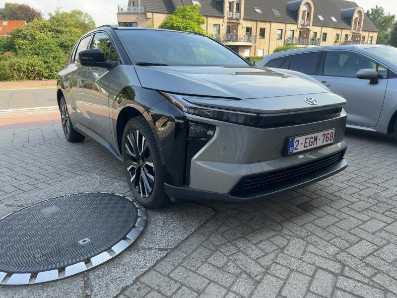 Toyota bZ4X Style, Autos, Argent ou Gris, Achat, Euro 6, Noir
