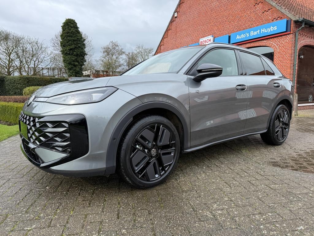 Volkswagen T-Roc R-Line 1.5 eTSI DSG - GPS / CAMERA / KESSY, Auto's, Volkswagen, Automaat, Stof, 1498 cc, 1409 kg