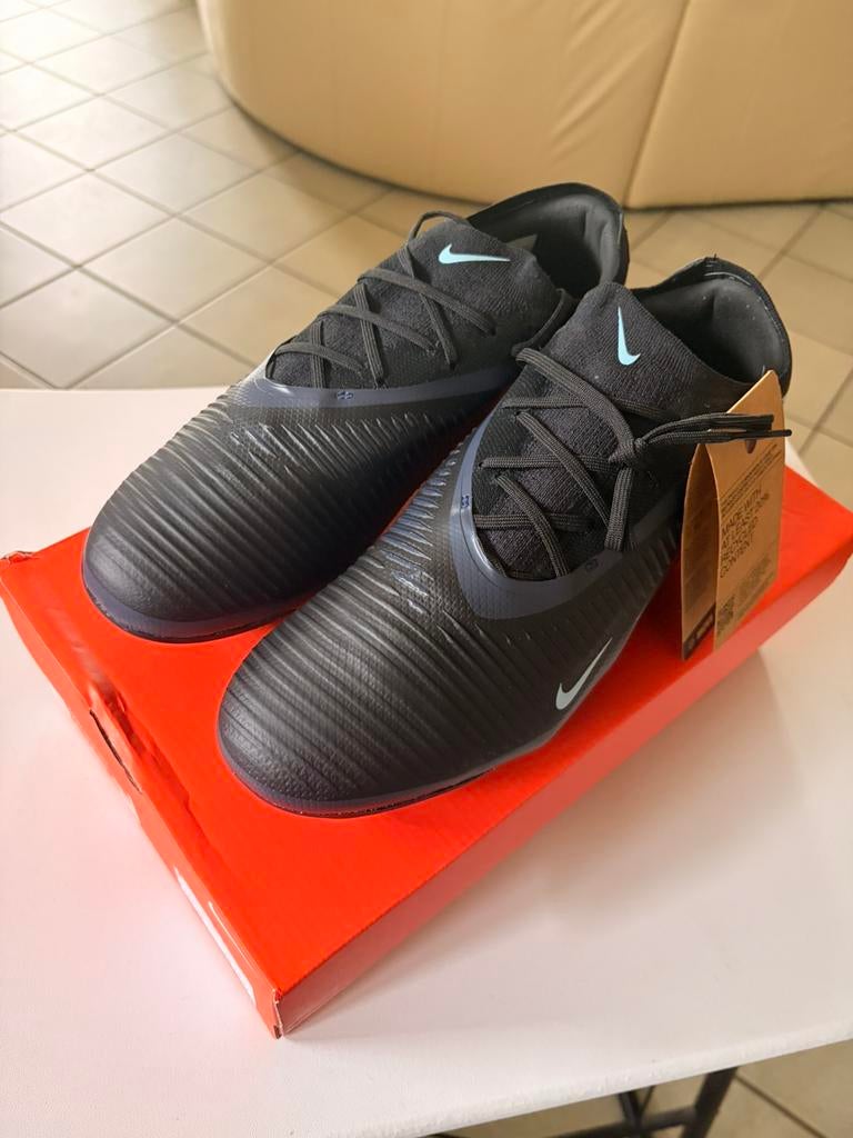 Nike Phantom 6 Low Pro, Enlèvement ou Envoi, Comme neuf, Chaussures
