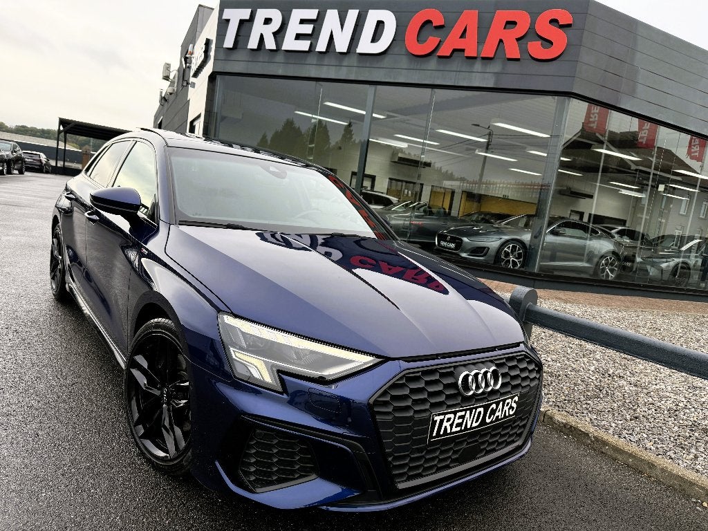 AUDI A3 30 TFSI 3XSLINE PANO LED AMBIANCE MATRIX LED CAM, Autos, Achat, Entreprise, Garantie prolongée, Boîte manuelle