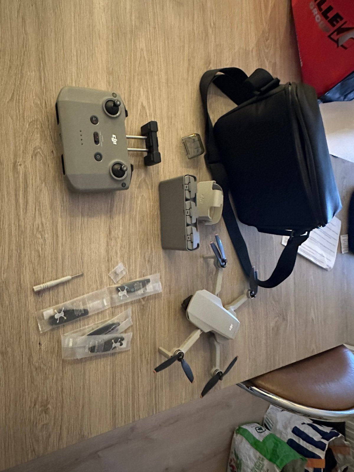 DJI mini 2SE fly more combo, Audio, Tv en Foto, Drones, Ophalen of Verzenden, Zo goed als nieuw, DJI