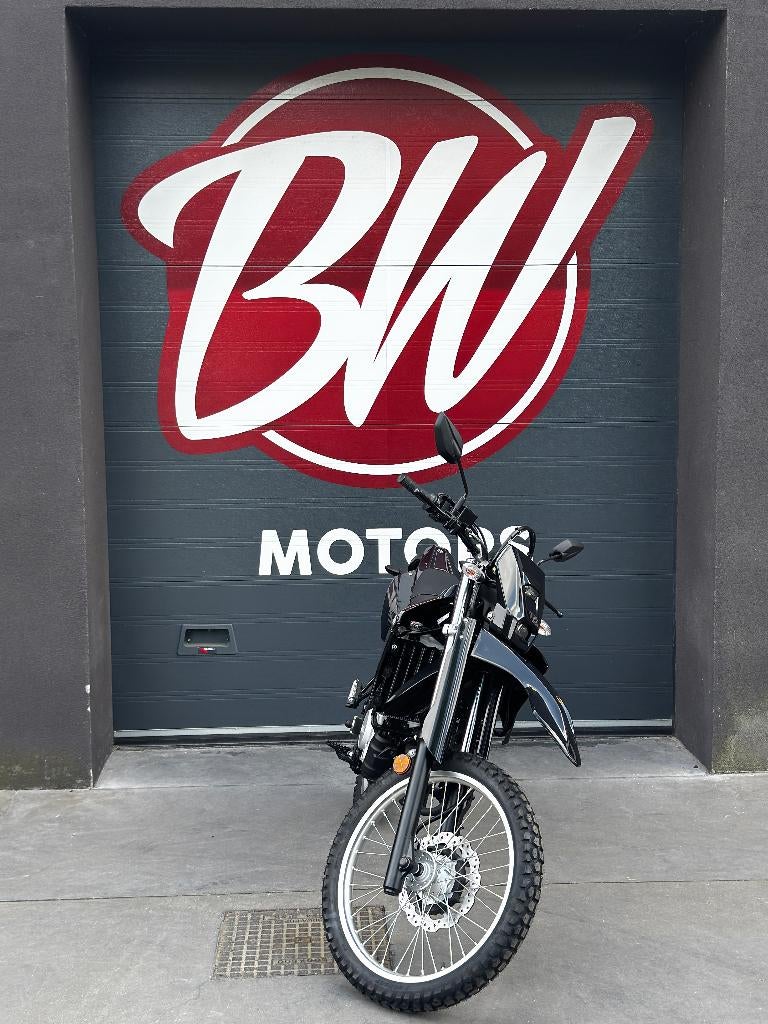 Yamaha WR125 Black @ BW Motors Malines, Motos, Entreprise, Permis Moto A1 minimum, Neuf, Enduro