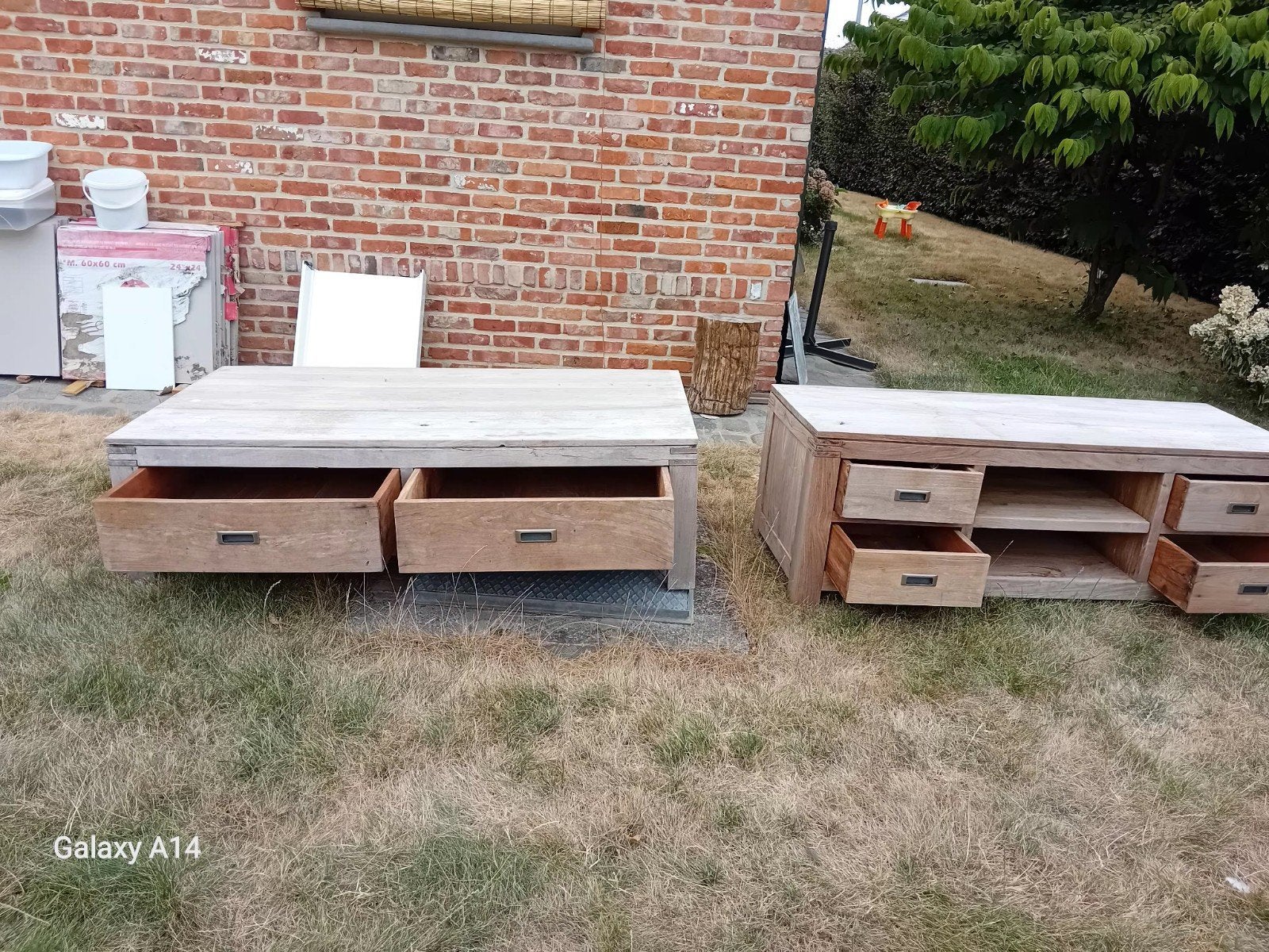 Tables en teck, Enlèvement, Comme neuf